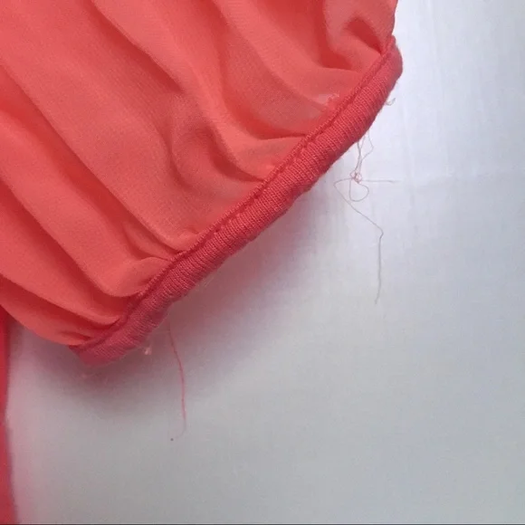 French Laundry Coral Blouse Size 14/16 Sheer Crimped ¾ Length Sleeves - Picture 6 of 10